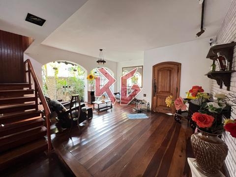 Casa à venda em Rio de Janeiro, Ramos, com 3 quartos, com 239 m²